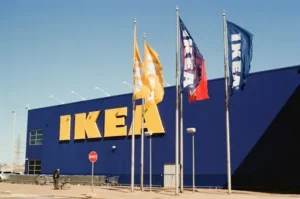 IKEA Backabro 2er-Bettsofa Anleitung – Aufbau, Umbau zur Schlaffläche und praktische Hinweise zur Montage